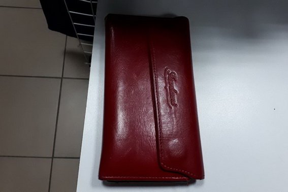 Підліток украв у торговельному центрі майже 13 тисяч гривень – 01