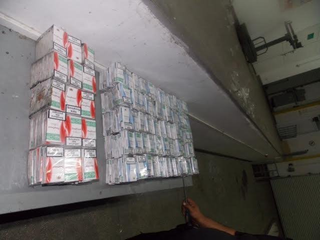 Закарпатцю не вдалось перевезти через кордон 800 пачок цигарок – 01