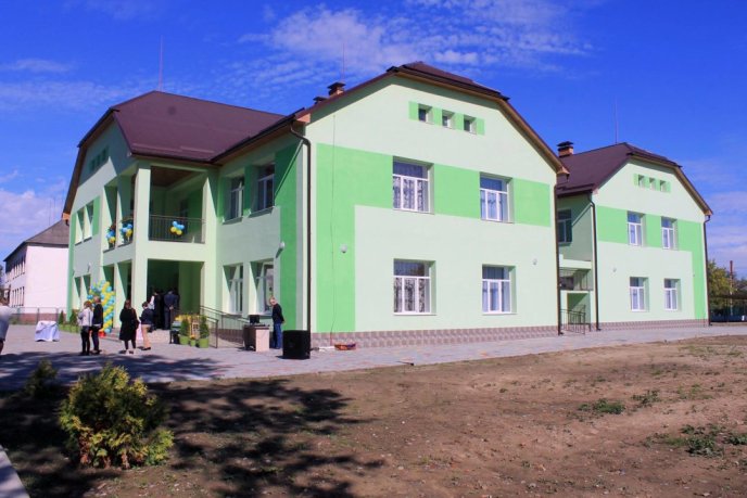 На Закарпатті відкрили новий дитсадок – 01