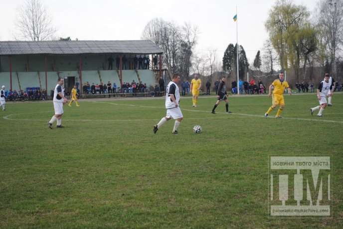 У першому турі чемпіонату Мукачівщини "Великі Лучки" перемогли "Ромочевицю" (ФОТО) – 14