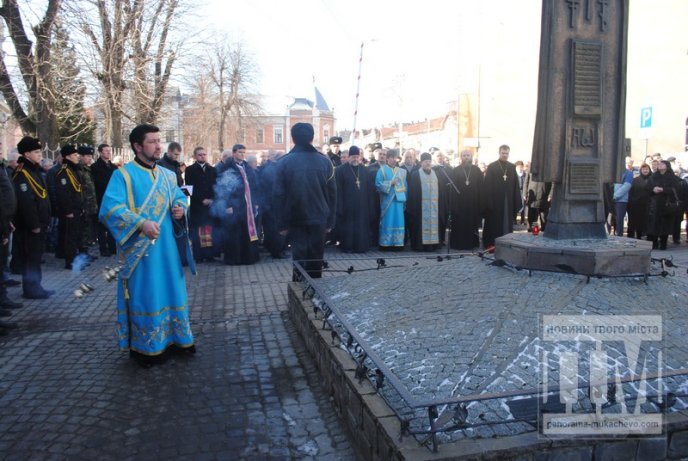 Мукачівці вшанували пам’ять загиблих воїнів-інтернаціоналістів (ФОТОРЕПОРТАЖ) – 13