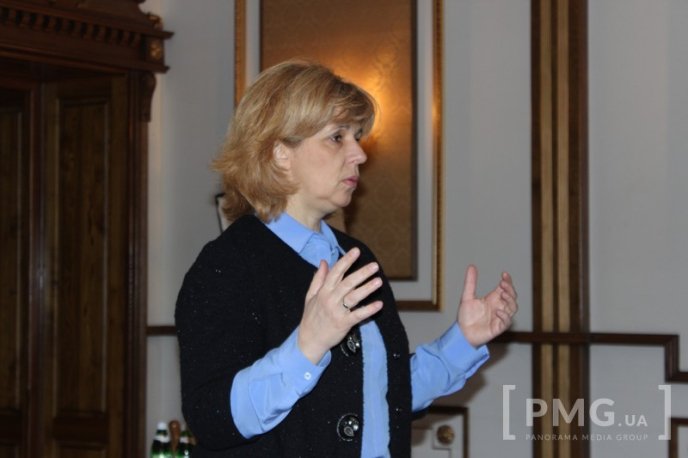 До Мукачева завітала відомий лікар Ольга Богомолець – 09