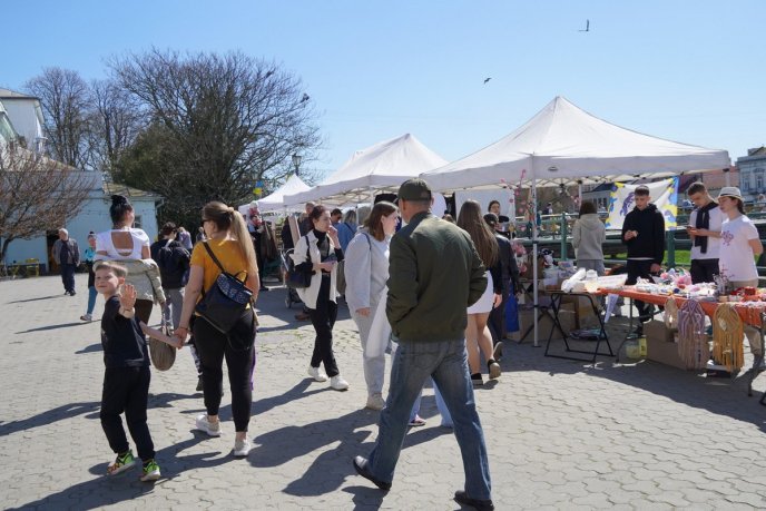 В Ужгороді сьогодні стартував «Сакура Фест» – 01