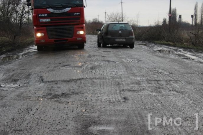 Пряшівська-об’їзна у Мукачеві: стан дороги, який шокує – 08 Пряшівська-об’їзна у Мукачеві: стан дороги, який шокує – 08