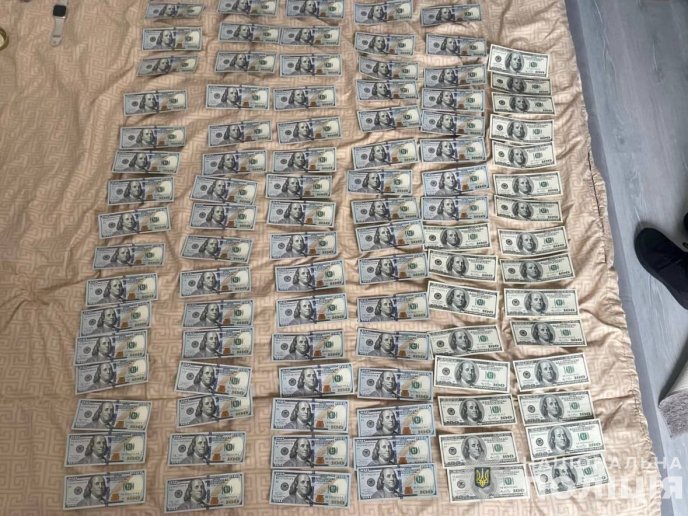 100 тисяч доларів прибутку на тиждень: поліцейські ліквідували масштабну мережу шахрайських кол-центрів – 08 100 тисяч доларів прибутку на тиждень: поліцейські ліквідували масштабну мережу шахрайських кол-центрів – 08
