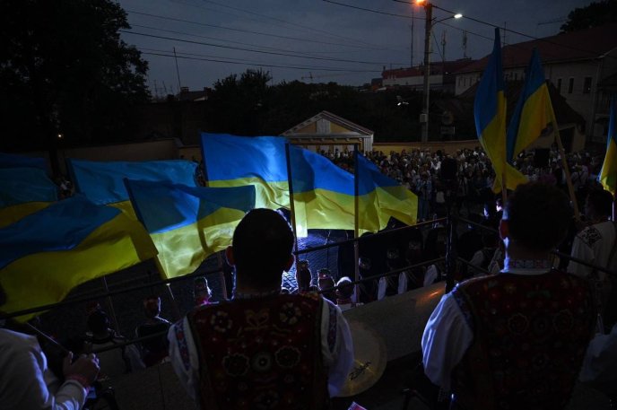 В Ужгороді на світанку лунала молитва за Україну – 03