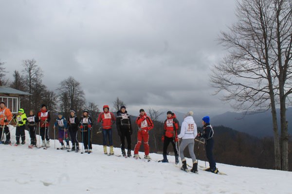 На полонині Красна відбулися змагання з гірськолижного спорту – 01