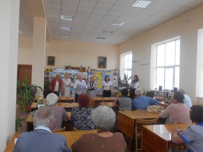 У Мукачівській міській бібліотеці до Дня Незалежності відбулось літературне свято – 07