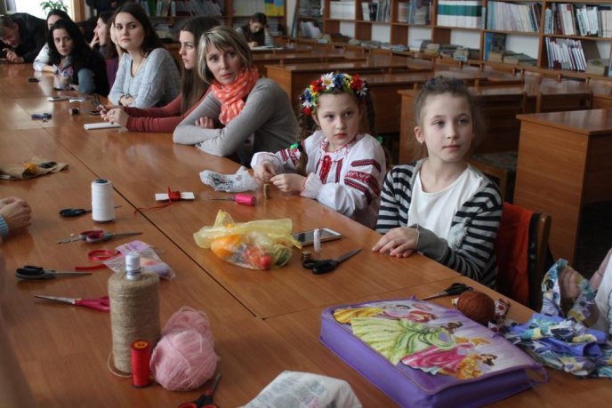 В Ужгороді відзначили Міжнародний день лялькаря – 04