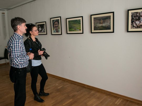 В обласному центрі відкрилась україно-румунська фотовиставка – 02