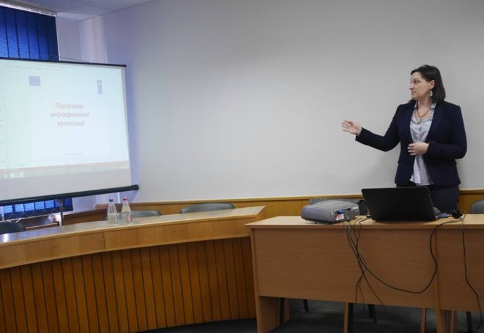 В Ужгороді навчали представників ОСББ – 04 В Ужгороді навчали представників ОСББ – 04