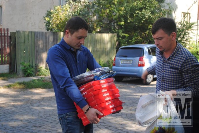 Мукачівським воякам передали необхідну допомогу (ФОТОРЕПОРТАЖ) – 08