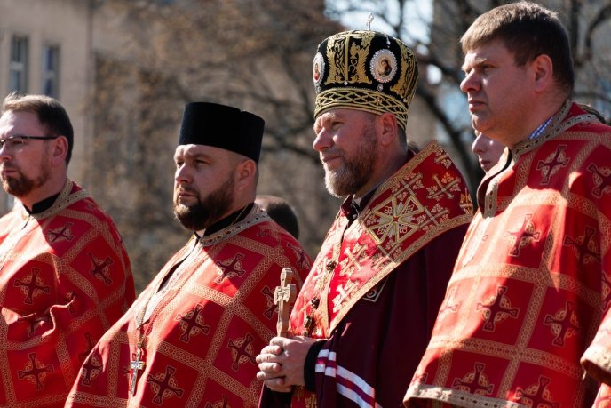 Залишилися дружина і доньки: в області поховали військового – 07