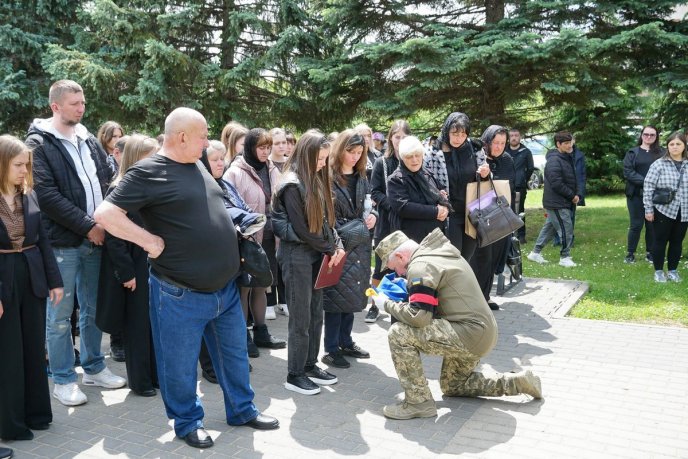 Поховали закарпатця, який загинув, залишаючись до кінця вірним військовій присязі – 06
