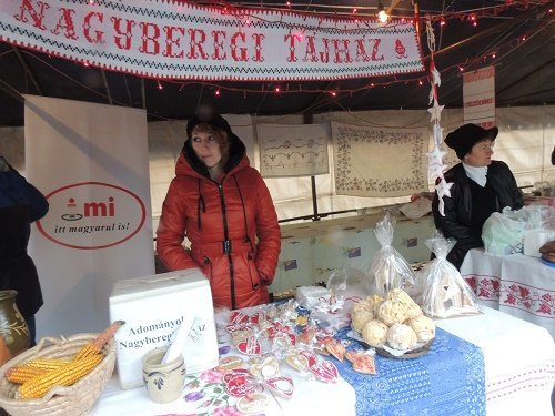 У Берегові розпочався традиційний різдвяний ярмарок (ФОТО) – 15