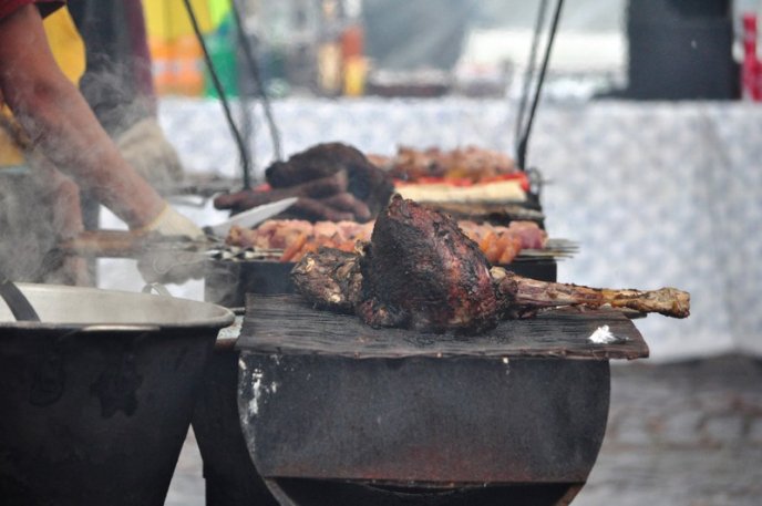 Аромати закарпатських страв заполонили центр Ужгорода – 05