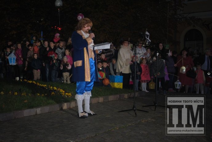 У Мукачеві відзначили День святого Мартина яскравим вогняним шоу (ФОТОРЕПОРТАЖ) – 13