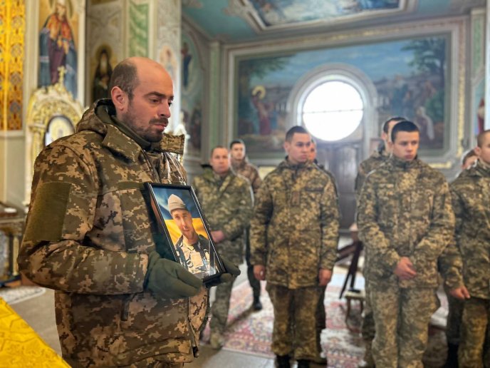 На Закарпатті попрощалися із двома Героями – 07