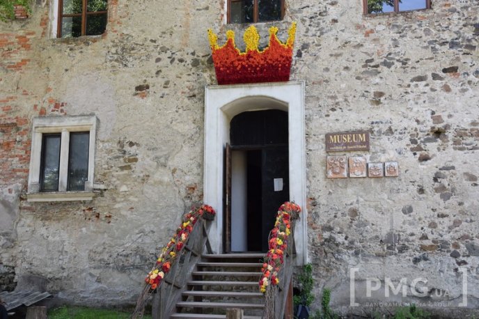 У Чинадієві стартував квітковий фестиваль "Кохання в Сент-Міклош" – 46