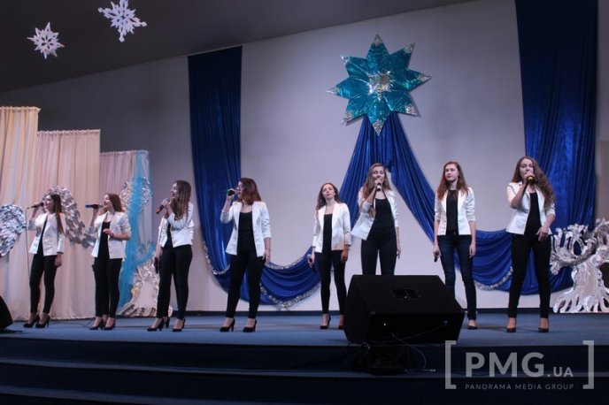 "Різдвяна зіронька-2017" у Мукачеві: є переможець – 13