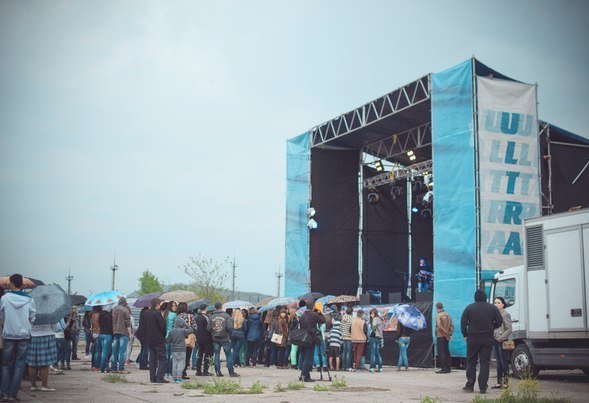 У Мукачеві відбувся концерт на підтримку 128-ї гірсько-піхотної бригади (ФОТО) – 15