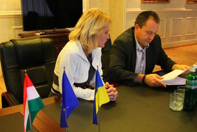 Голова облради Михайло Рівіс зустрівся з новопризначеним Генконсулом Угорщини в Ужгороді – 03