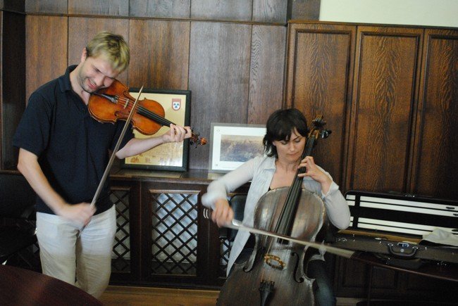 Остап Шутко чекає мукачівців на своєму концерті (ФОТО) – 08