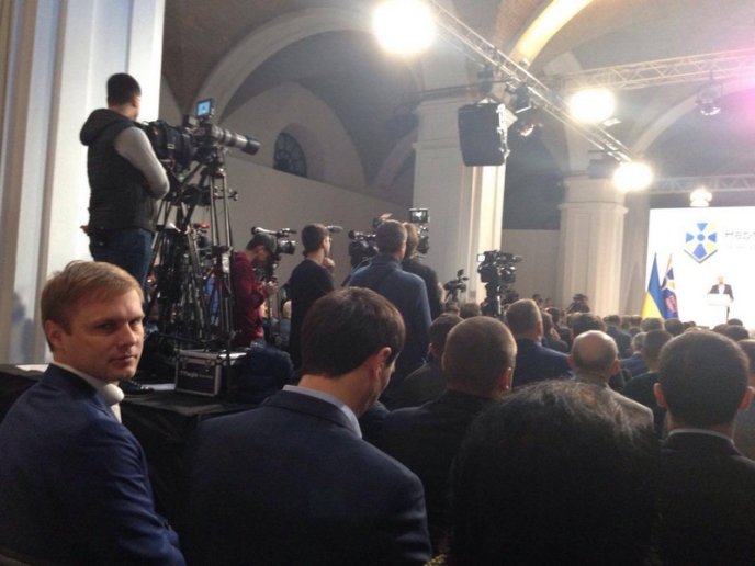 Валерій Лунченко: з’їзд "Народного фронту" підтвердив дотримання обраного курсу – 06