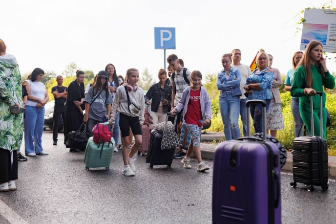 На відпочинок до Литви вирушили діти військових із Закарпаття – 03