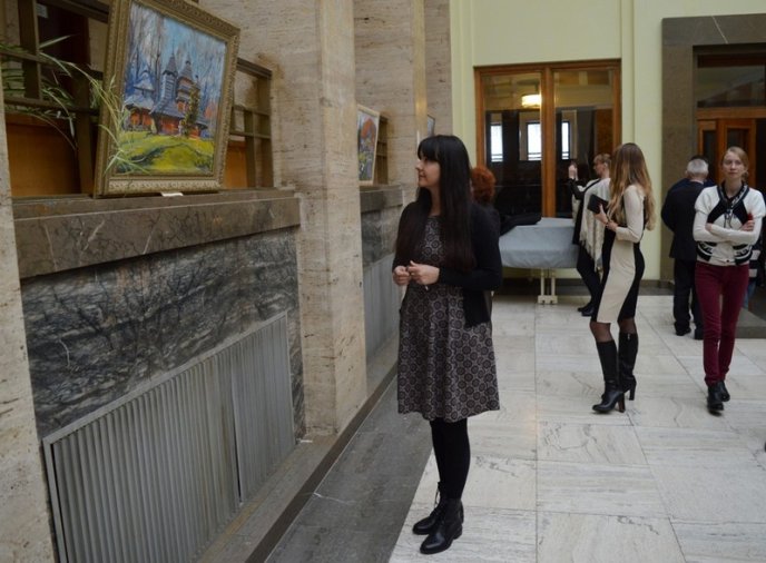 В Ужгороді відкрили виставку Степана Шолтеса – 06