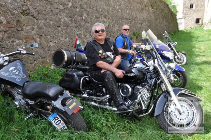 Як байкери у замку "Паланок" гуляли (ФОТОРЕПОРТАЖ)  – 12