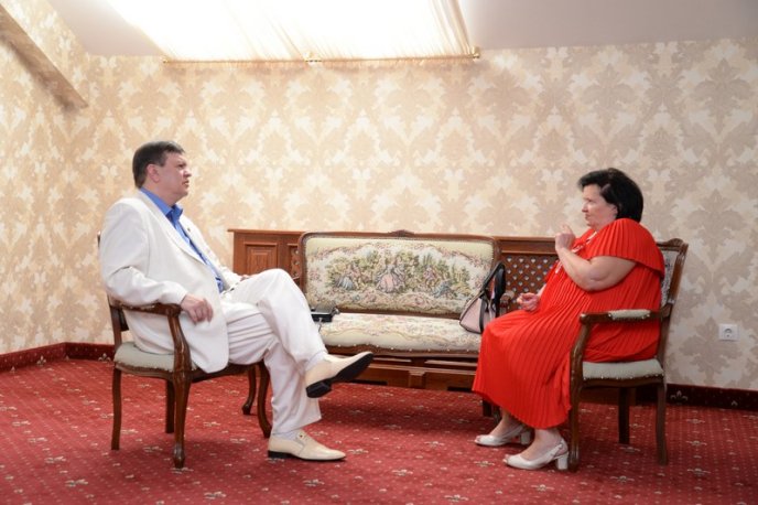 Сьогодні провели термінове засідання Ради адвокатів Закарпатської області – 30