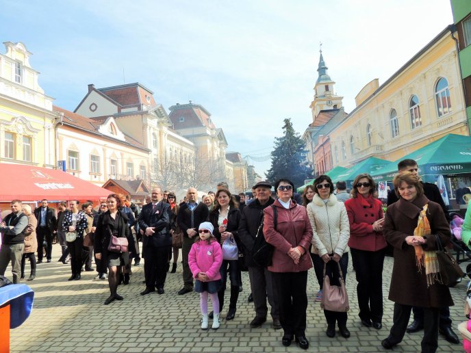 У Берегові розпочався перший весняний ярмарок – 09