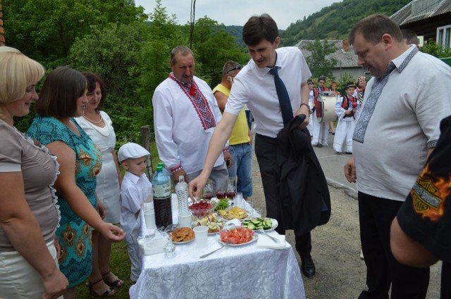 На "Гамору" до Лисичева завітав переможець "Голосу країни" Антон Копитін – 05