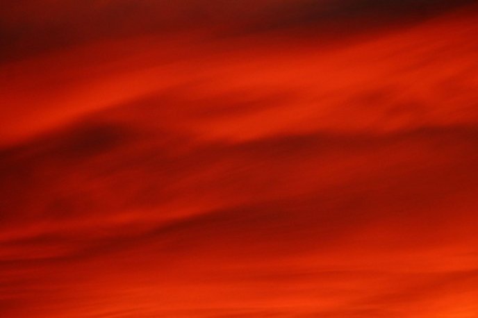 Червоне небо над Мукачевом вразило своєю красою – 05