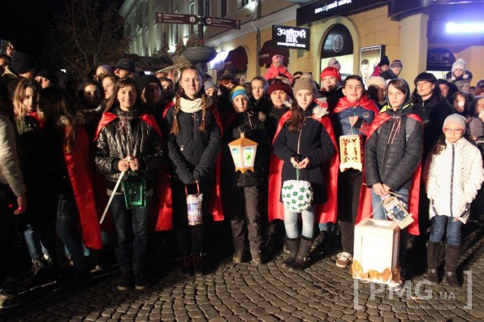 Парад ліхтариків та лицарські бої: як у Мукачеві відзначали День святого Мартина – 41