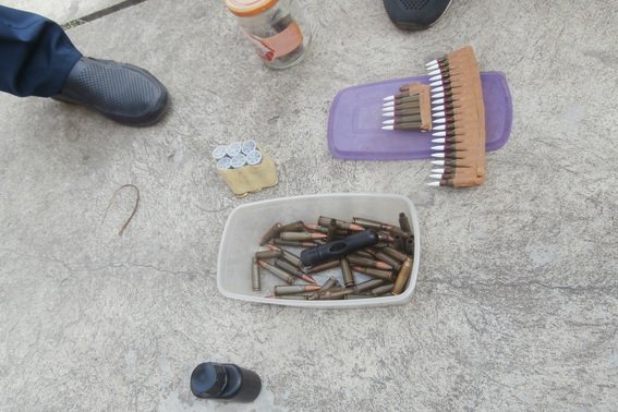На Берегівщині поліцейські вилучили у чоловіка набої – 02 На Берегівщині поліцейські вилучили у чоловіка набої – 02