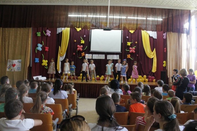 Літній відпочинок з користю або Як мукачівська дітвора вчить іноземні мови – 13