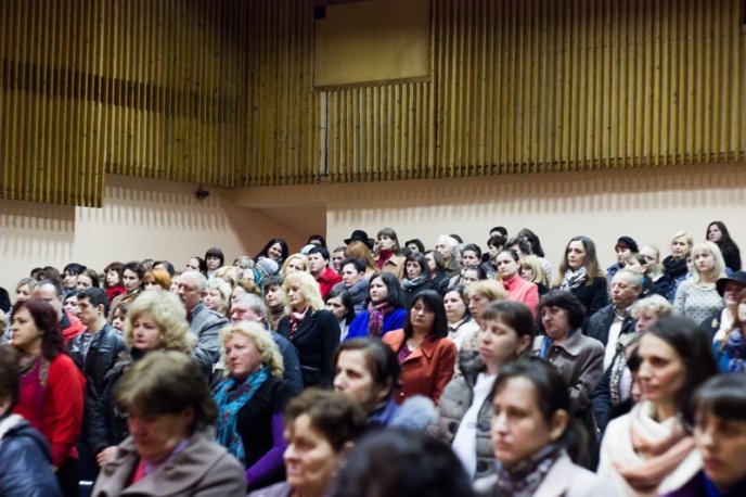 «О, Жінко! Ти велич і краса,берегиня роду людського!» – 04