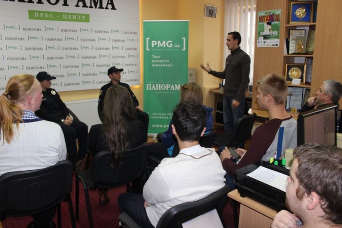 Патрульні Мукачева розповіли про поліцію та особливості своєї роботи – 01