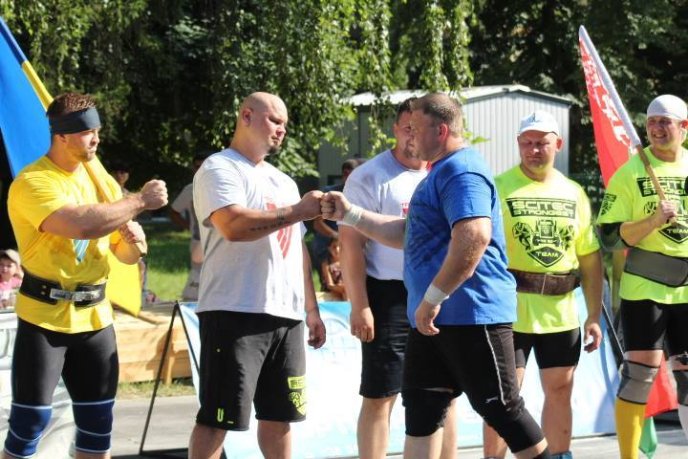 На "Фестиваль сили" у Мукачево з’їхались команди зі всієї України та кількох країн Європи – 03