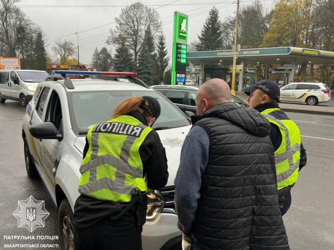 Патрульні розповіли, що зранку трапилось в Ужгороді – 02