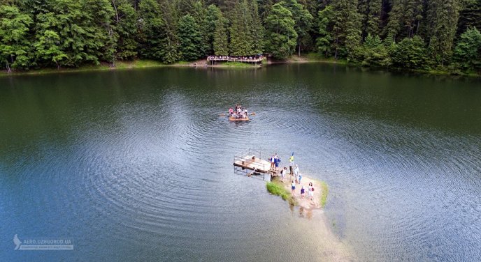 Таким його бачать птахи: користувачі мережі милуються світлинами озера Синевир з висоти – 07
