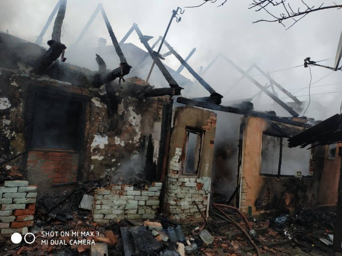 Пожежа у Берегові: в будинку перебувала дитина – 01