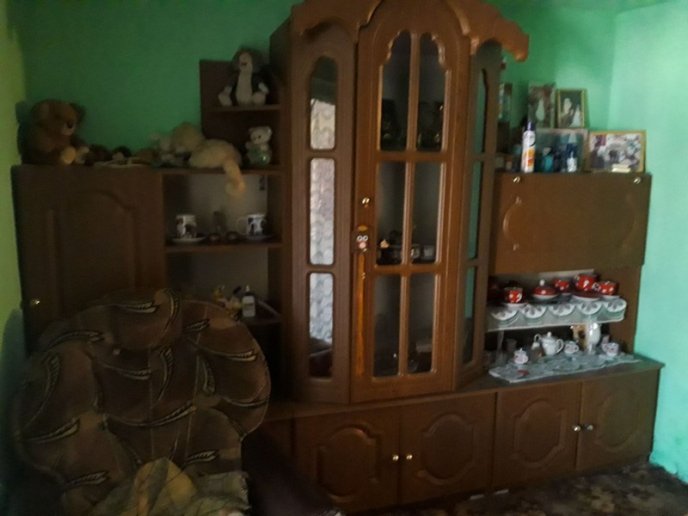 Як живуть роми в Мукачеві: шокуючі фото – 07