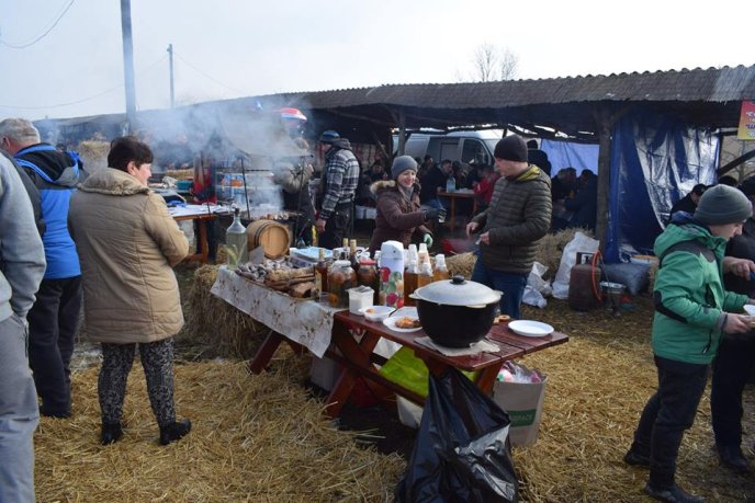 У селі Геча, що на Берегівщині, проходить фестиваль різників-гентешів – 15