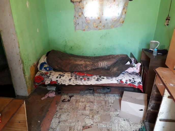 Як живуть роми в Мукачеві: шокуючі фото – 01