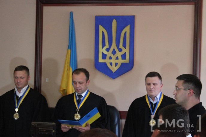 Судді оголосили перерву через залучення адвокатів для двох бійців "ПС" – 06