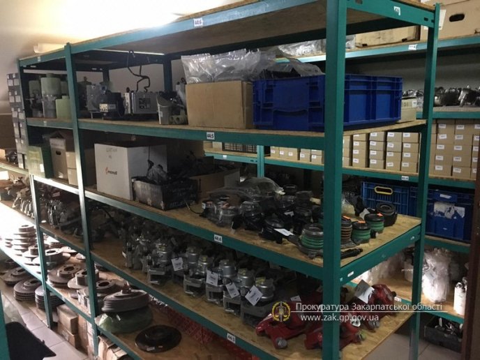 На Закарпатті інтернет-магазин автозапчастин підозрюють у несплаті податків та митних платежів – 07