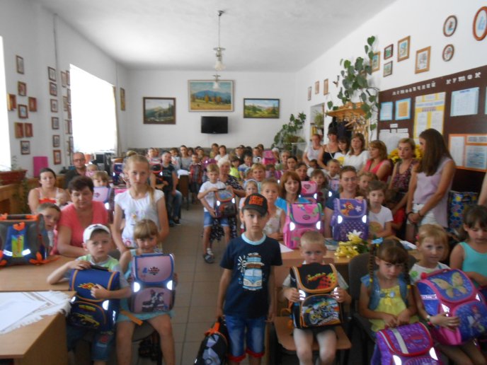 Школярі Рахівщини готові до нового навчального року – 05